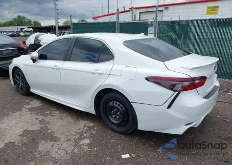 2023 Toyota Camry Se z USA, uszkodzony, nr VIN 4T1S11AK8PU110725